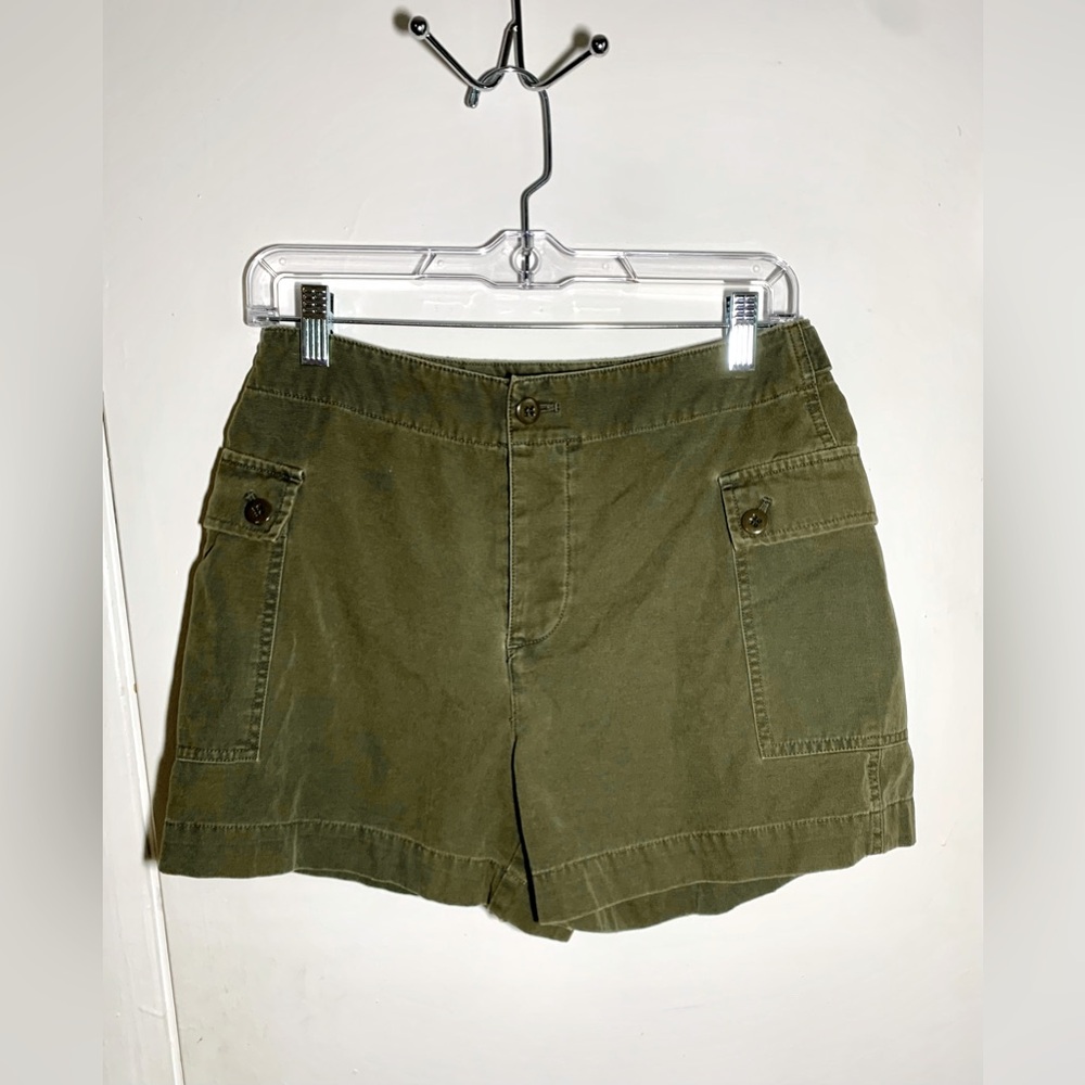 J Crew Women’s Cargo Shorts size 4